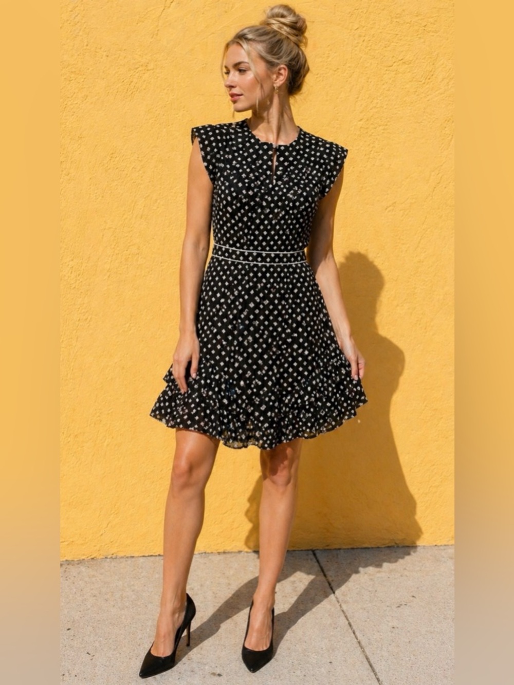 Marc Jacobs Black Silk Shift Dress sz 2